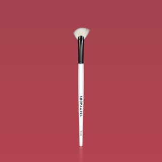 A124 Small Scalloped Highlight Brush