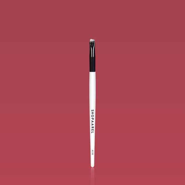A136 Blade Eyeliner Brush